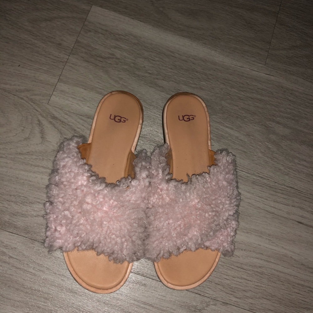 Ugg slippers